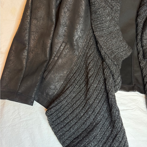 Jones New York Faux Leather Jacket with Knit Collar - Picture 3 of 6